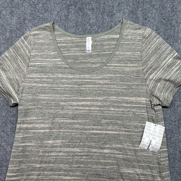 LulaRoe Lot of 2 Classic T-Shirt Womens L Multicolor Striped Short Sleeve New - Picture 3 of 7